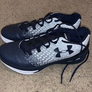 MENS under armour shoes